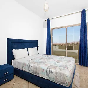  Apartment Lafamilia